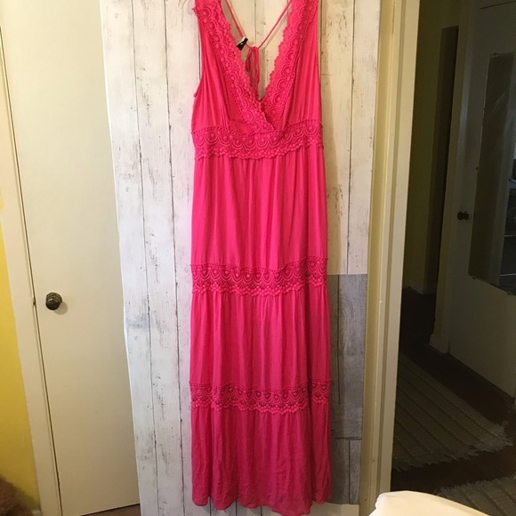 NWT Sweet Lovely by Jenn | Crochet Lace Maxi Dress - Picture 2 of 9